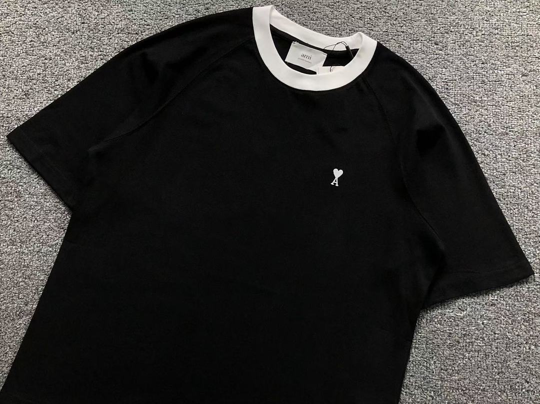 T-Shirts Ami Paris
