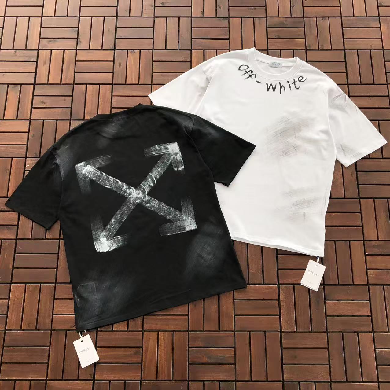T-shirt Off