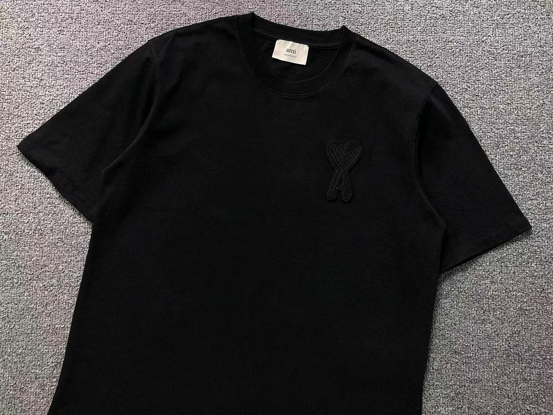 T-Shirts Ami Paris