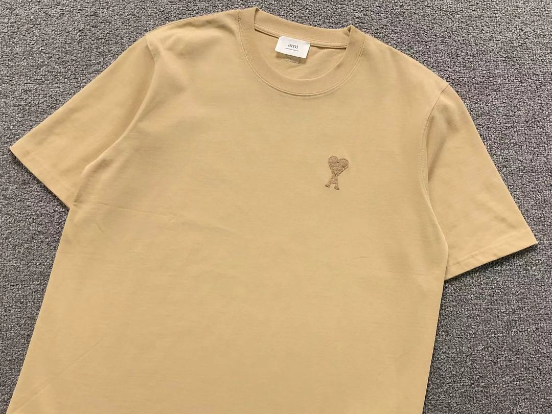 T-Shirts Ami Paris
