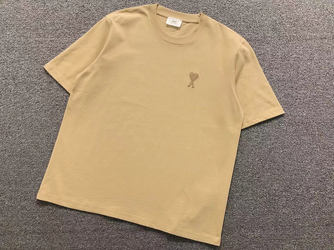 T-Shirts Ami Paris