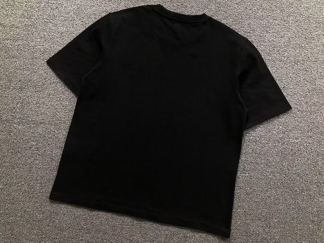 T-Shirts Ami Paris