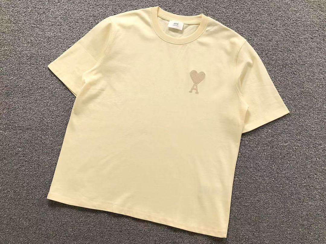 T-Shirts Ami Paris