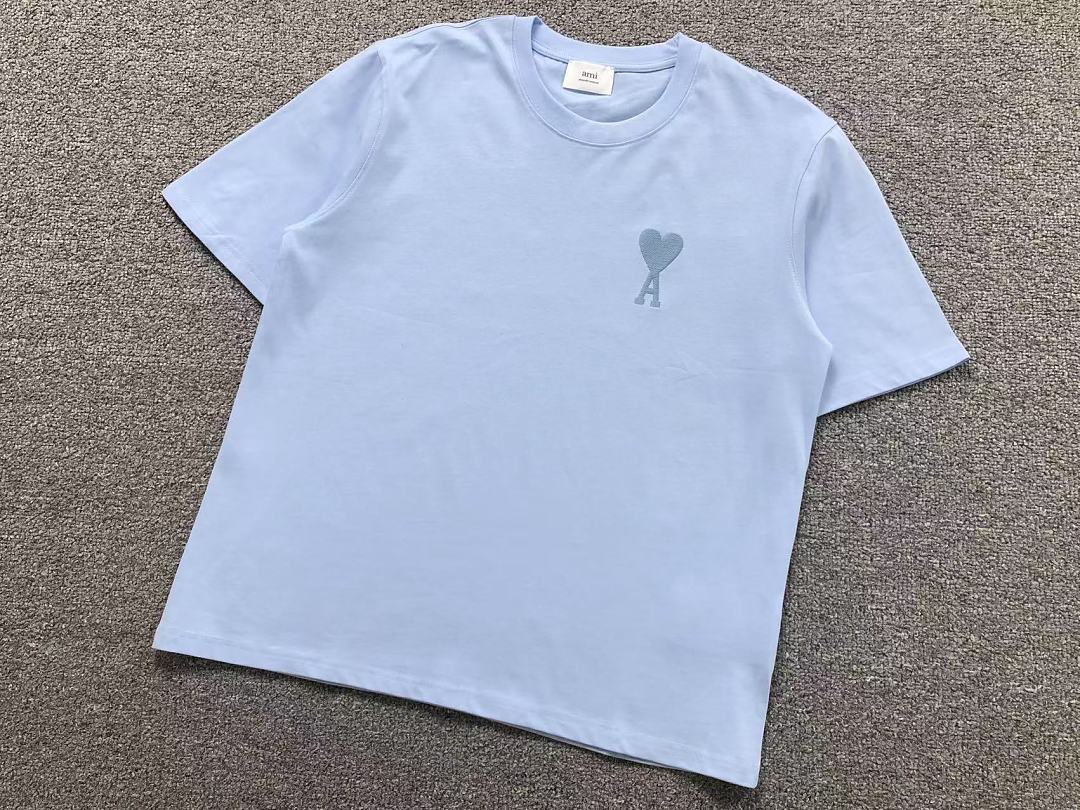 T-Shirts Ami Paris