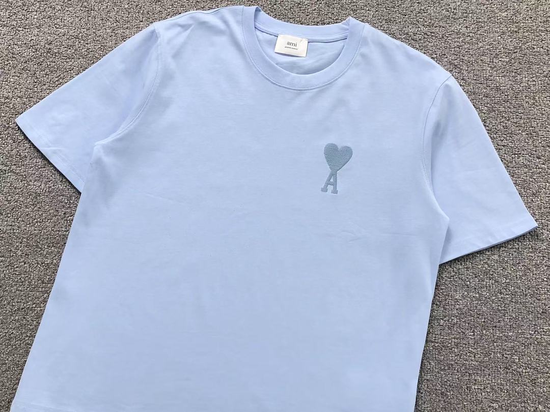 T-Shirts Ami Paris
