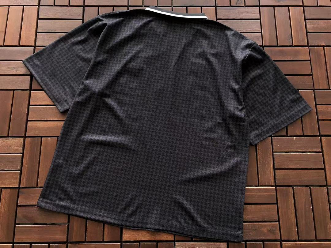 Pat T-shirt