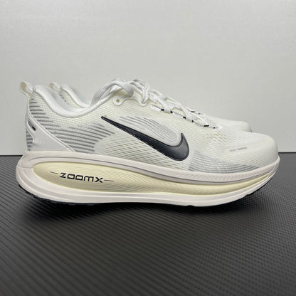 Vomero 18 White/Black