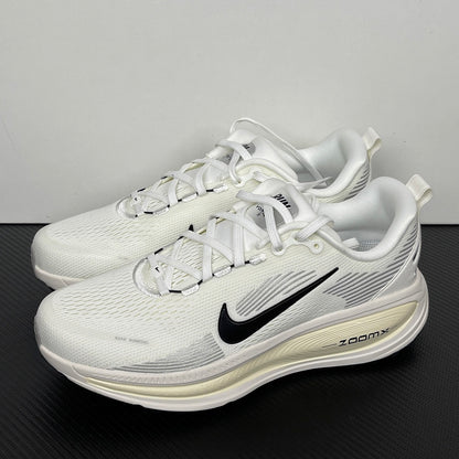 Vomero 18 White/Black