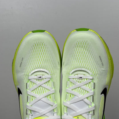 Vomero 18 White/Yellow/Green