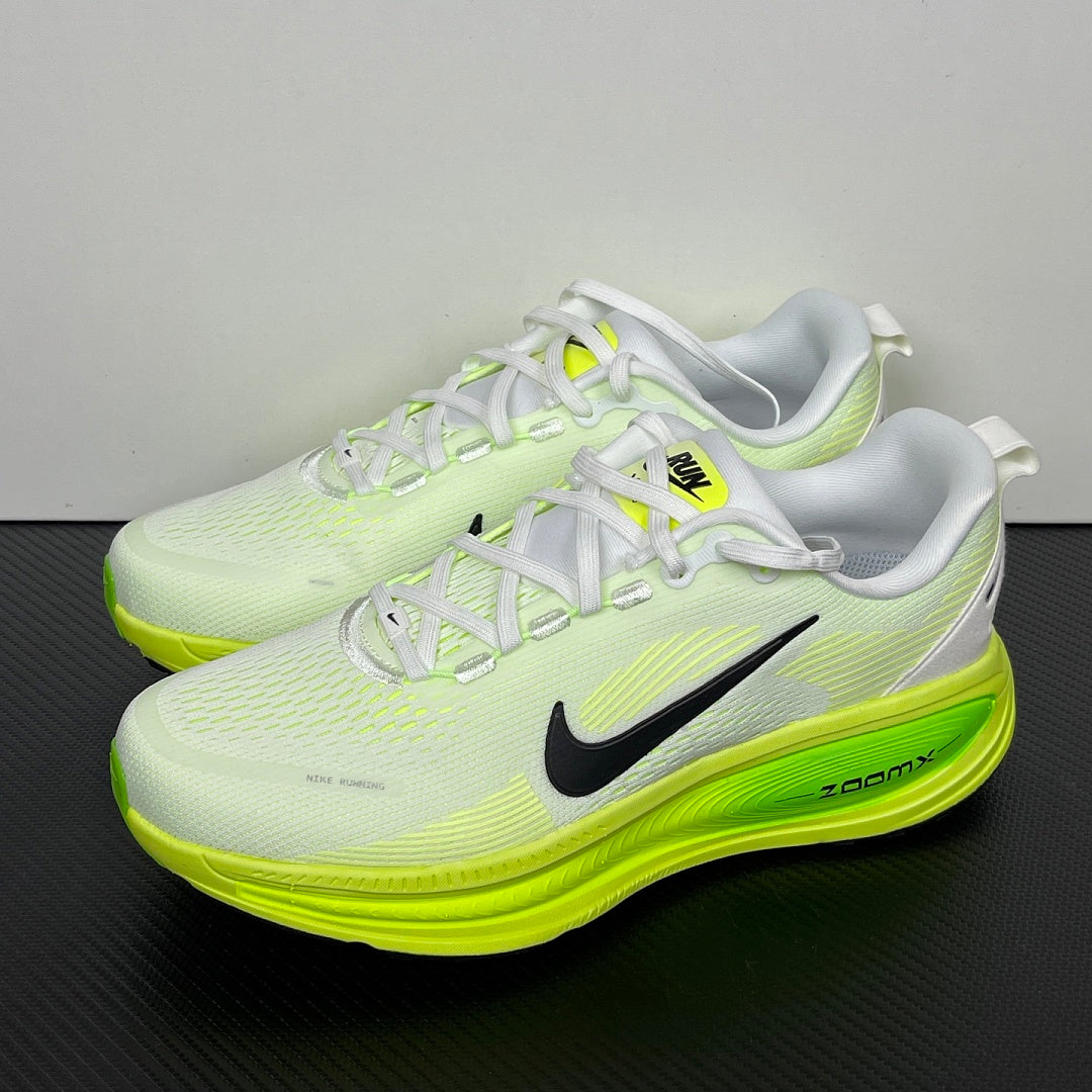 Vomero 18 White/Yellow/Green
