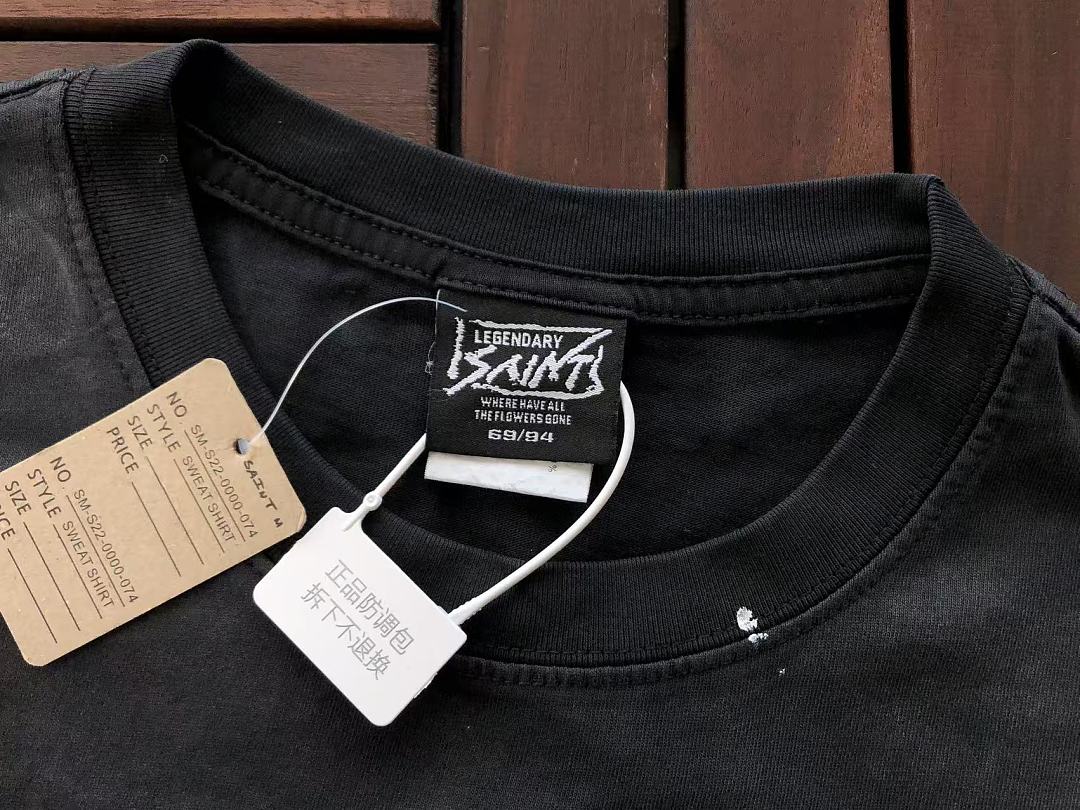 T-Shirts Saint M