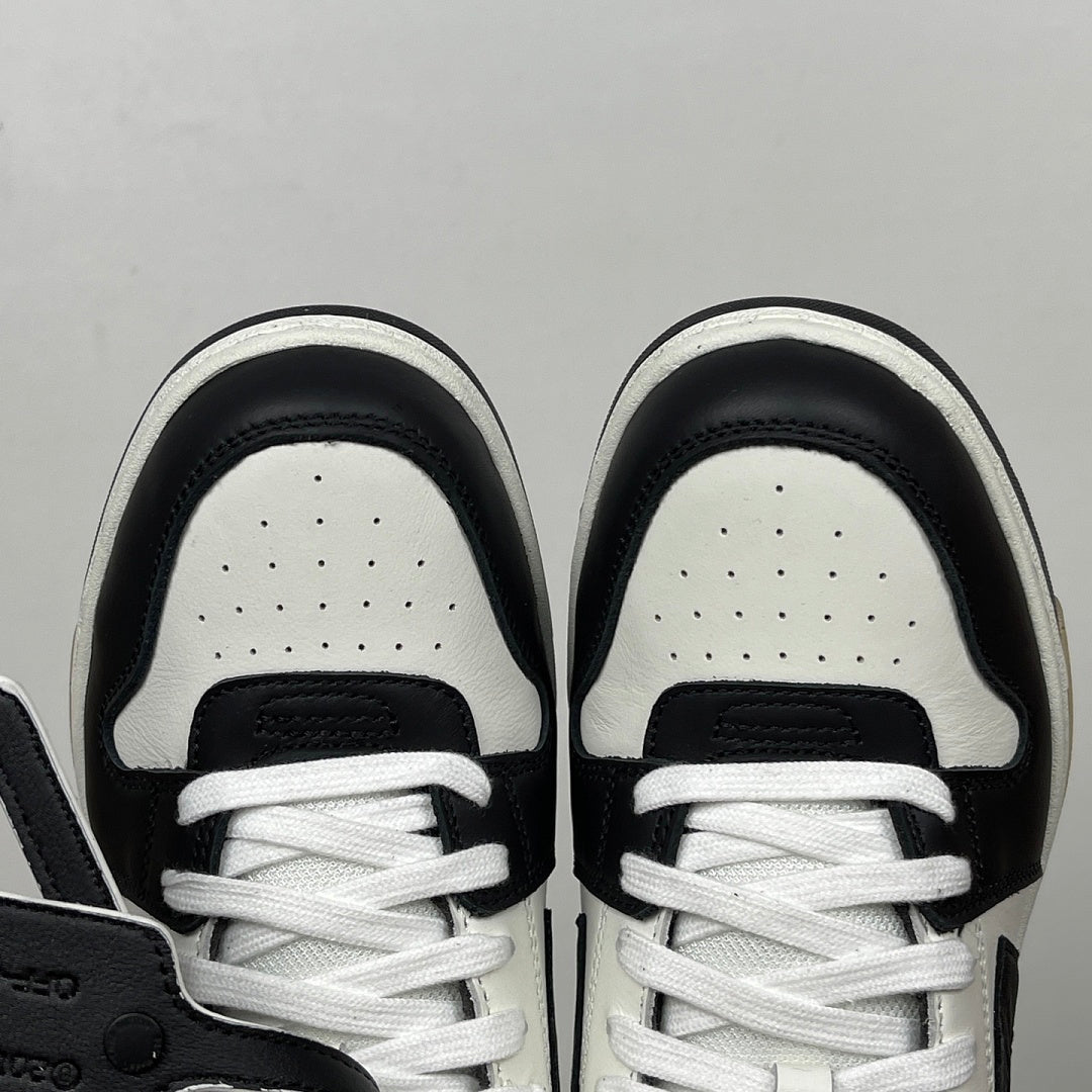 Out Of Office White Pure Panda