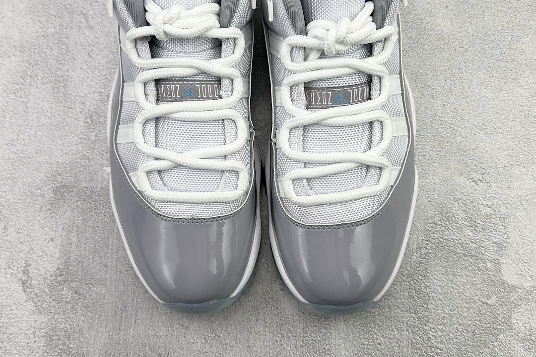 AJ11 Low Cement Grey