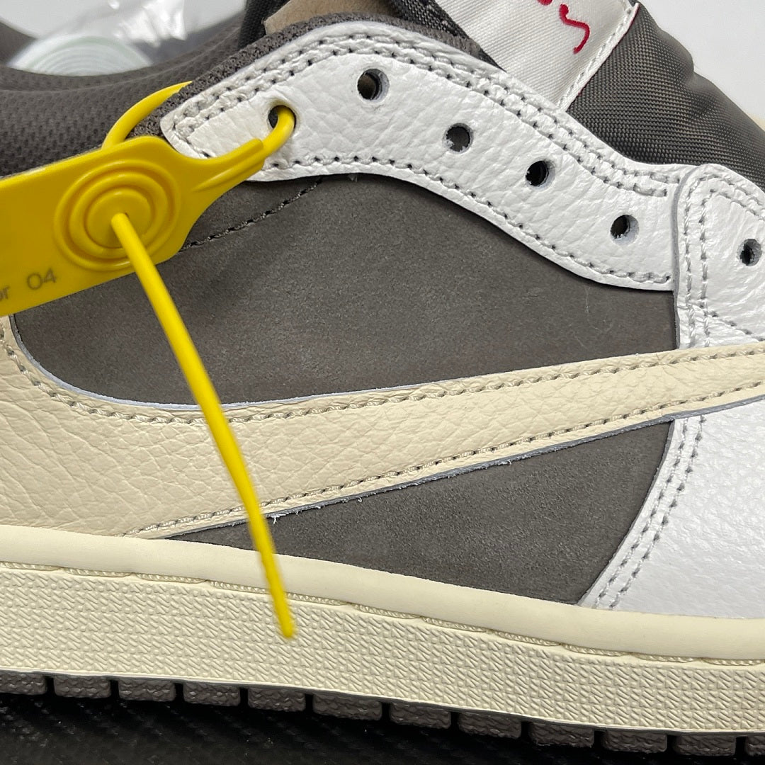AJ1 Travis Reverse Mocha