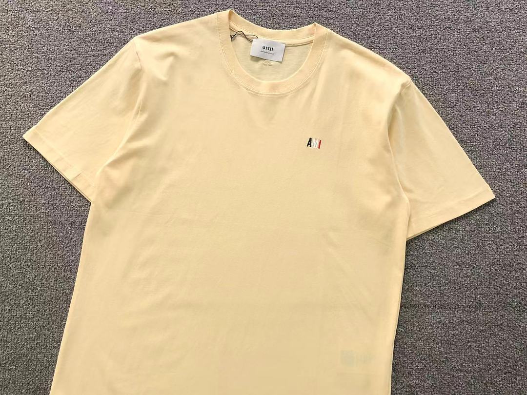 T-Shirts Ami Paris
