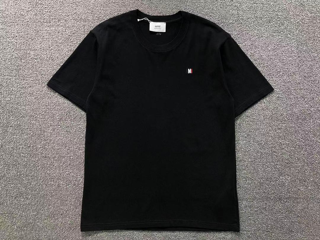 T-Shirts Ami Paris