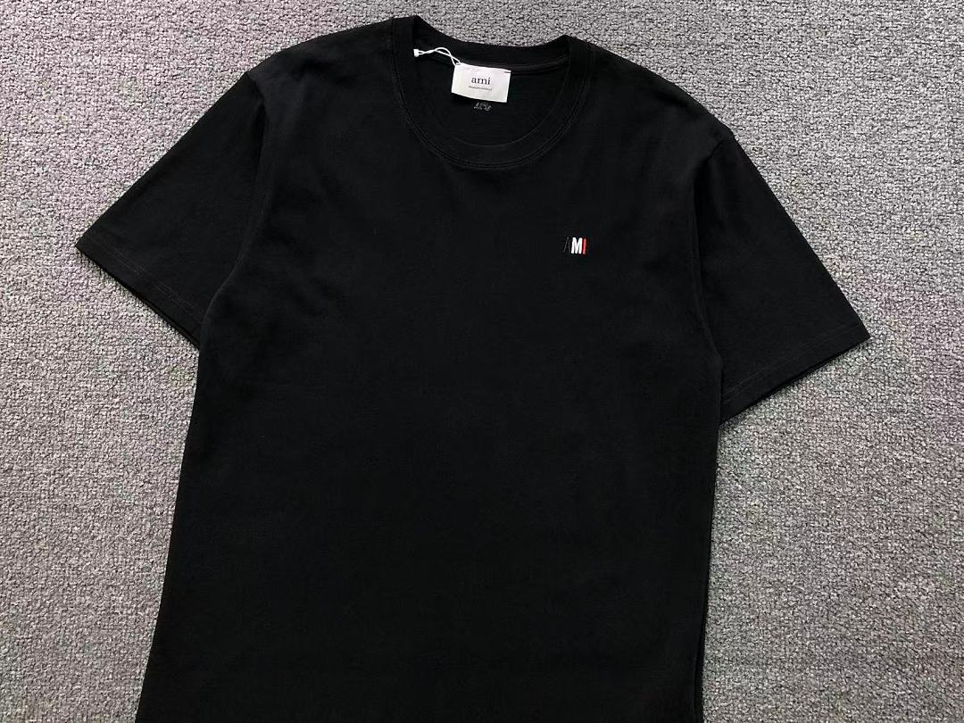 T-Shirts Ami Paris