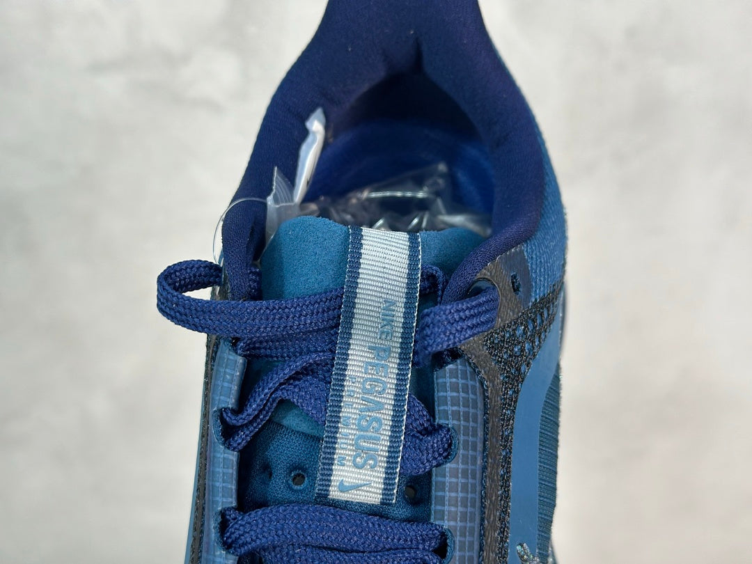 Pegasus Premium Blue