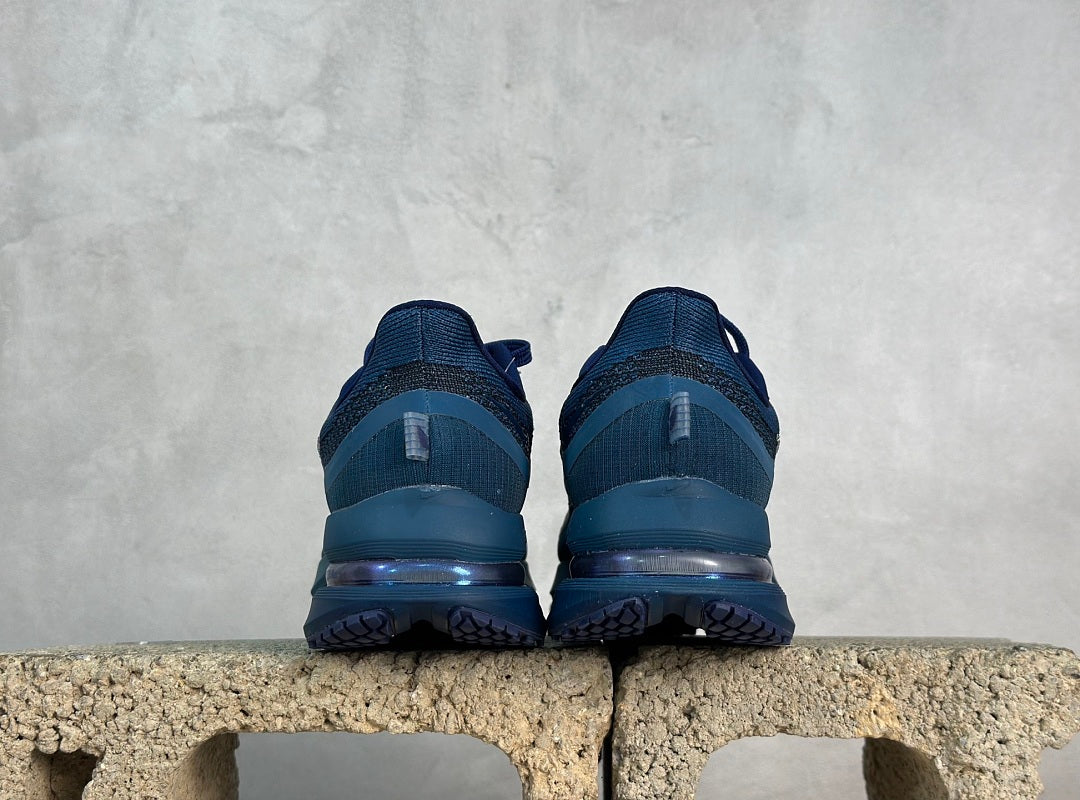 Pegasus Premium Blue