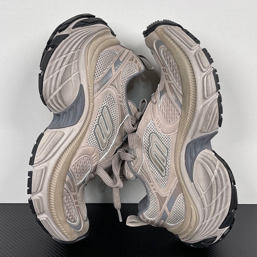 BLG 6XL Beige/Black