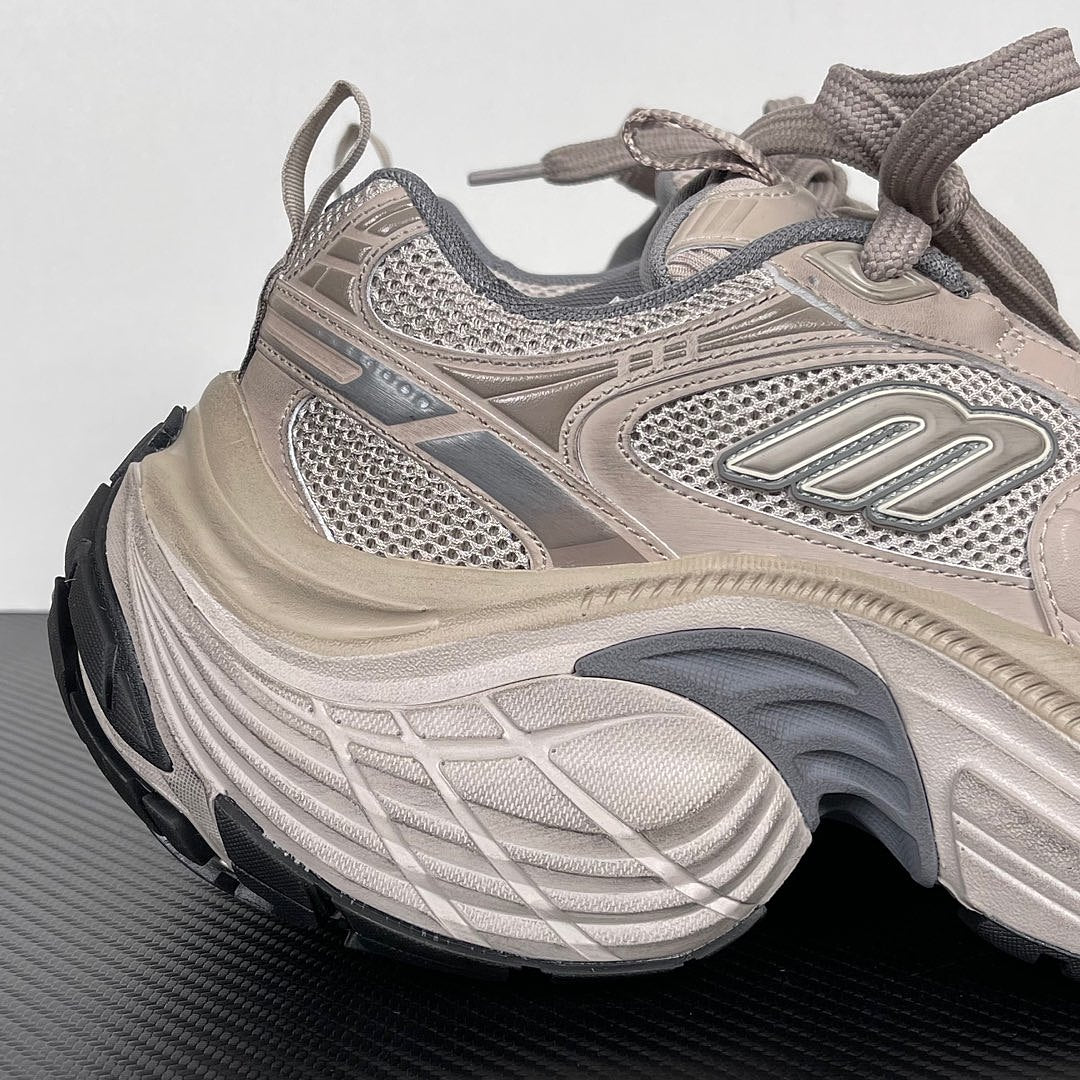 BLG 6XL Beige/Black