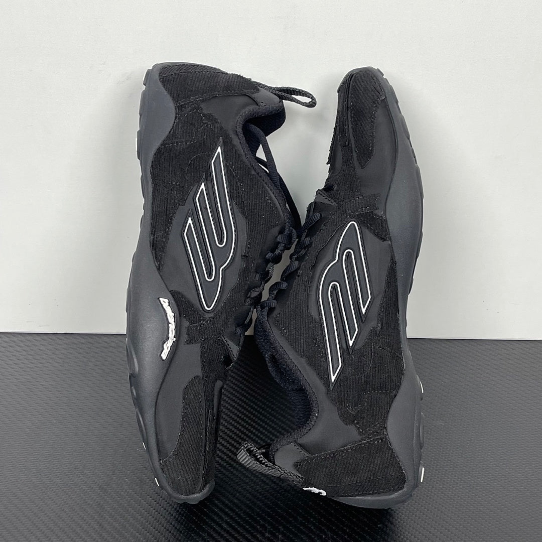 BLG Monday Ultra Black