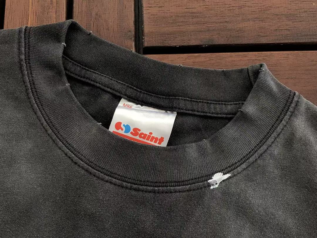 T-Shirts Saint M