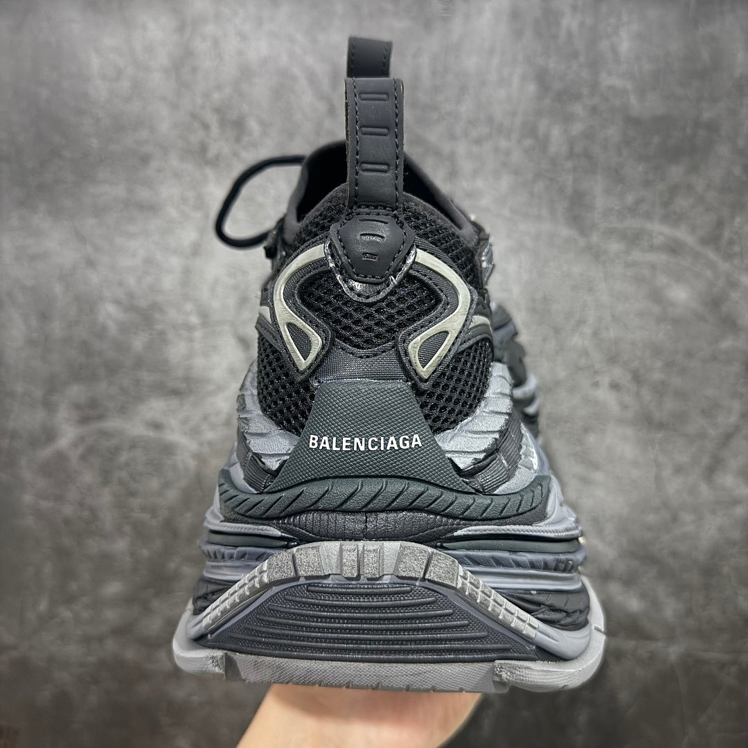 BLG Platform Reduced Black