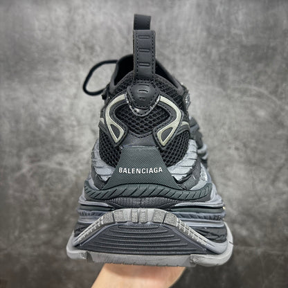 BLG Platform Reduced Black