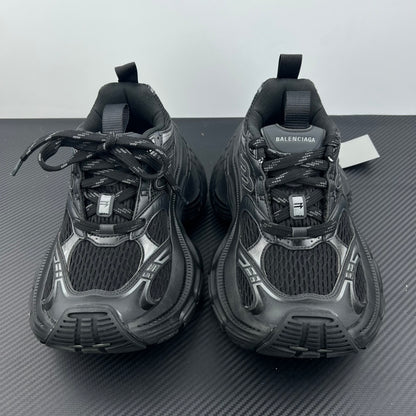 BLG 10XL Triple Black