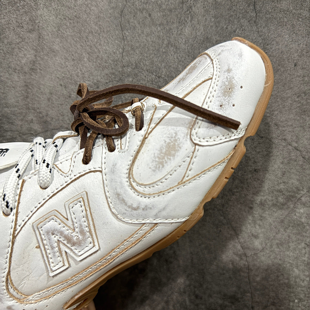 Nb MIU MIU
