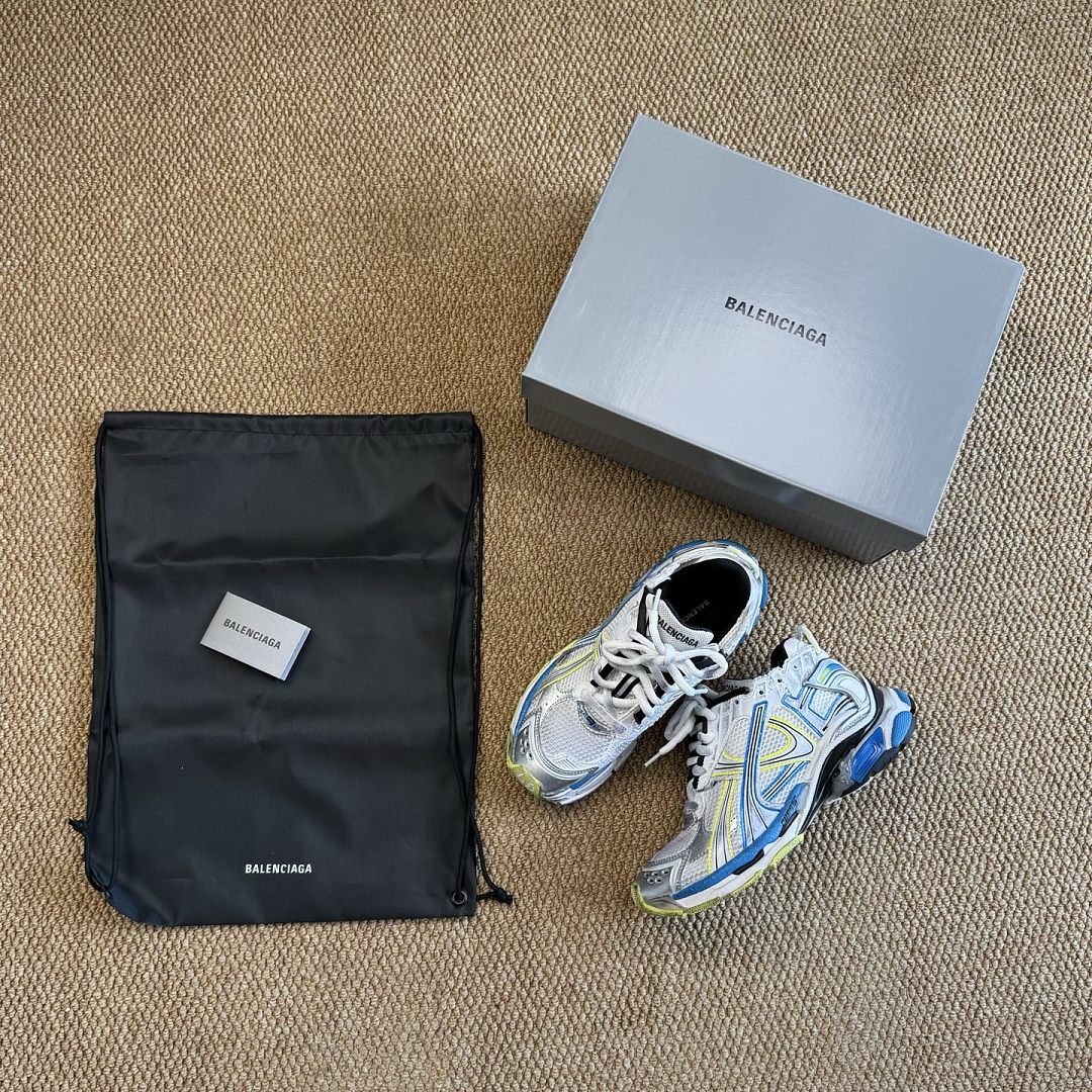 BLG Runner White/Black/Blue/Yellow