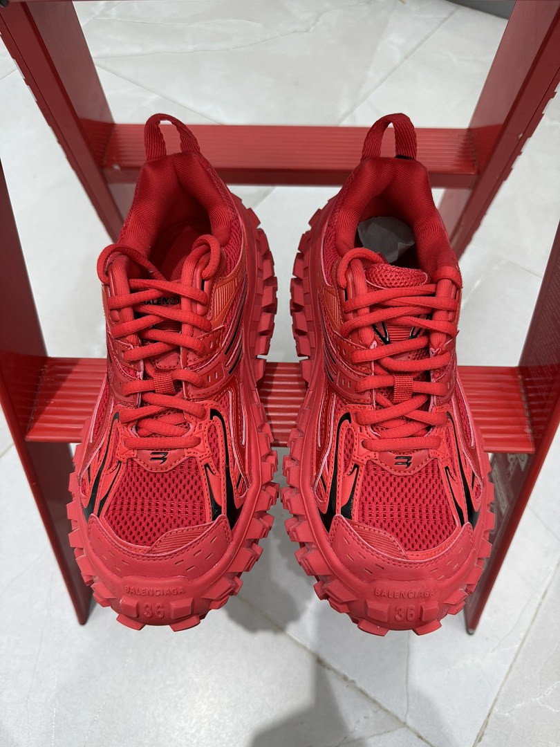 Defender Rubber Platform Red/Black