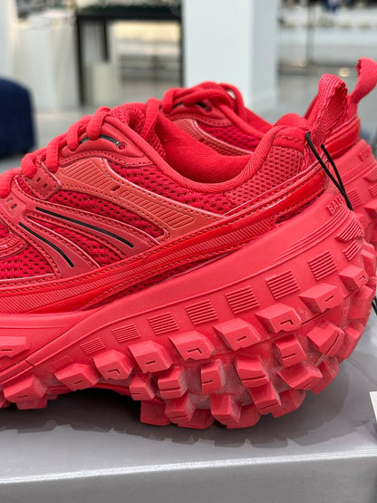 Defender Rubber Platform Red/Black