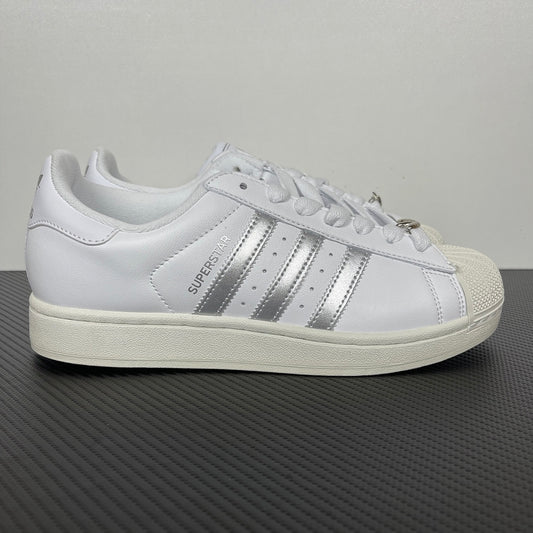 Superstar