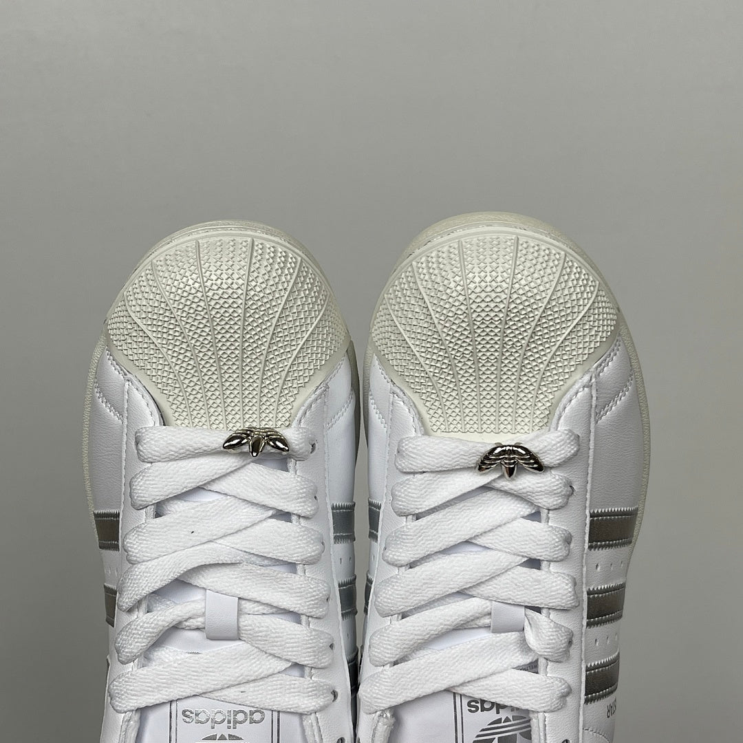 Superstar