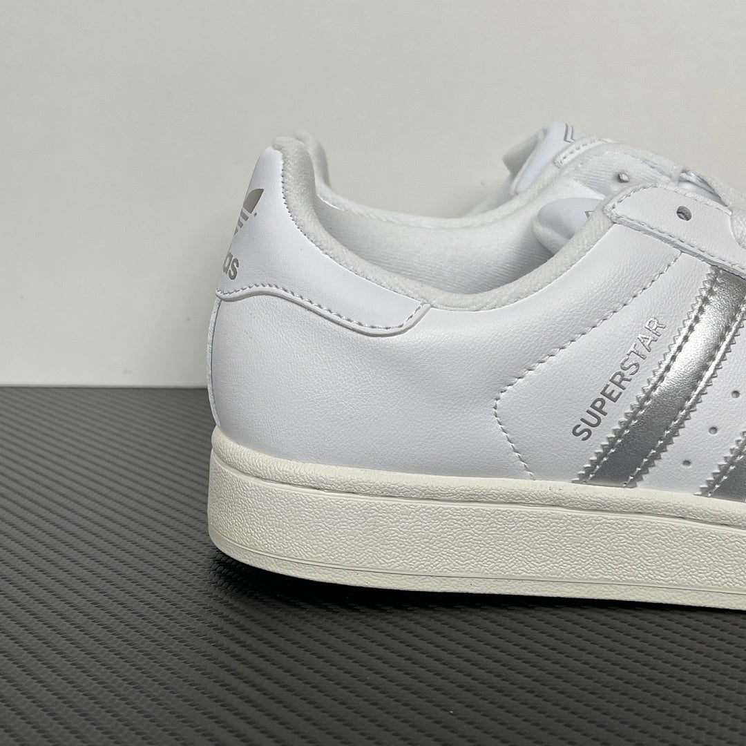 Superstar