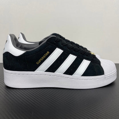 Superstar Black and White