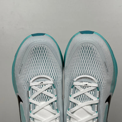 Vomero 18 White/Blue