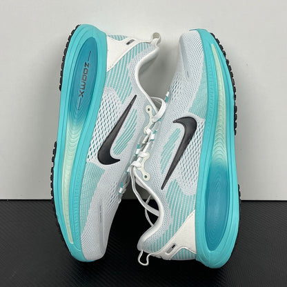 Vomero 18 White/Blue
