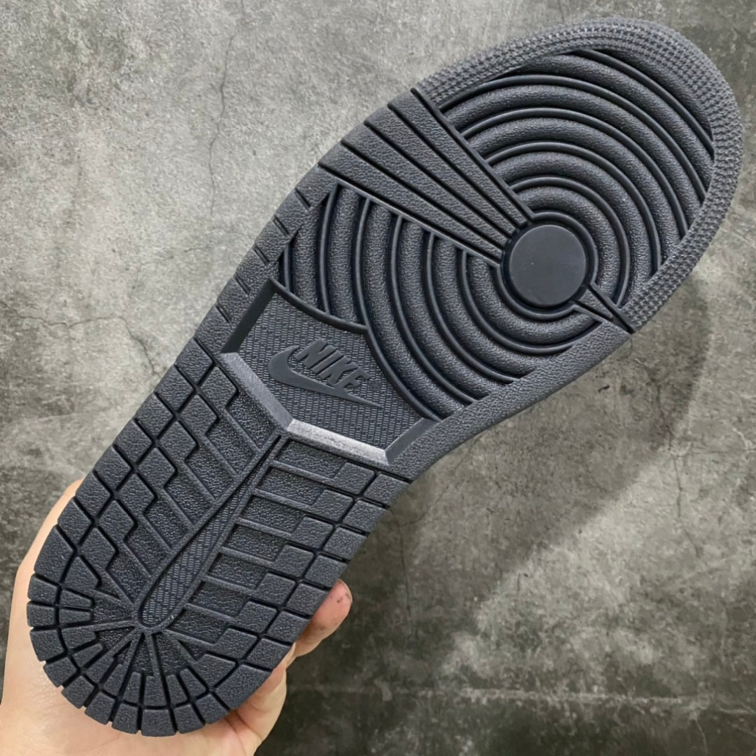 AJ1 Phantom
