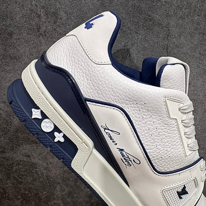 Trainer White and Blue