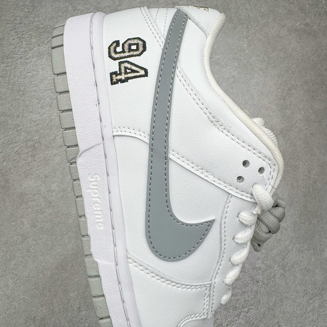 Dunk SB Supreme 94 White Metallic Silver