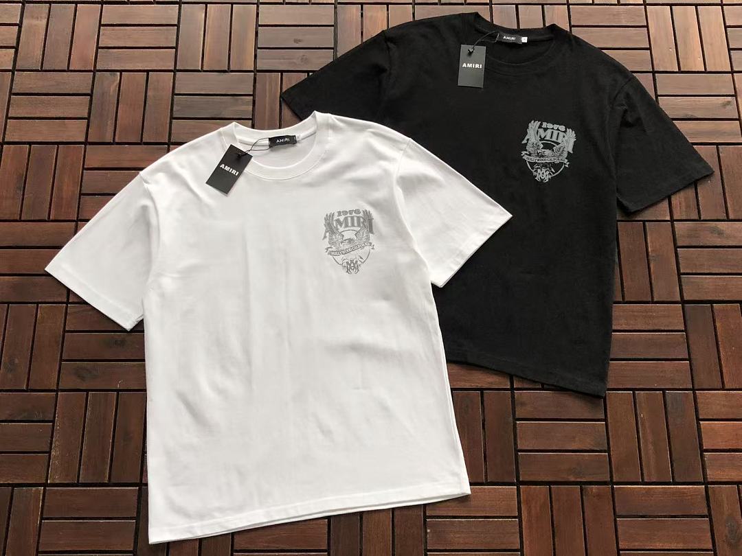 T-shirts Ami
