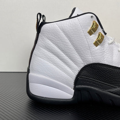 12 Retro Black and White