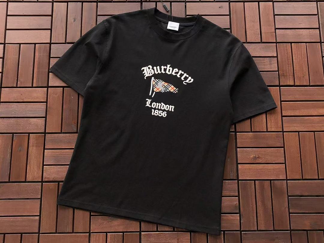 T-Shirts BB