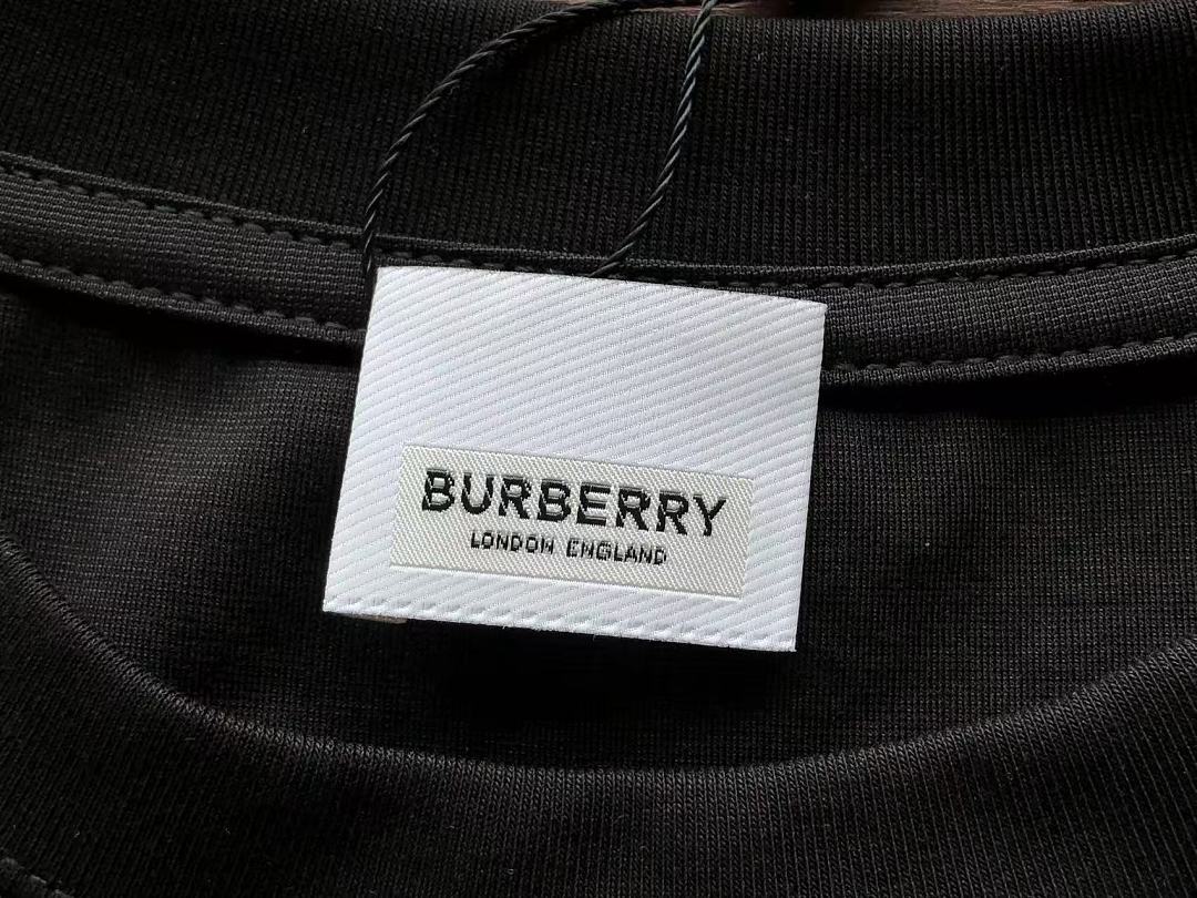 T-Shirts BB