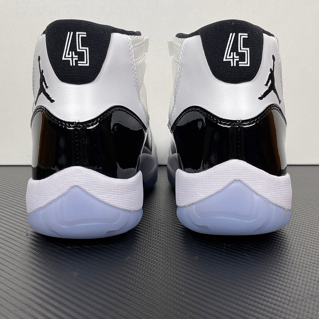 Jordan 11 Retro Concord