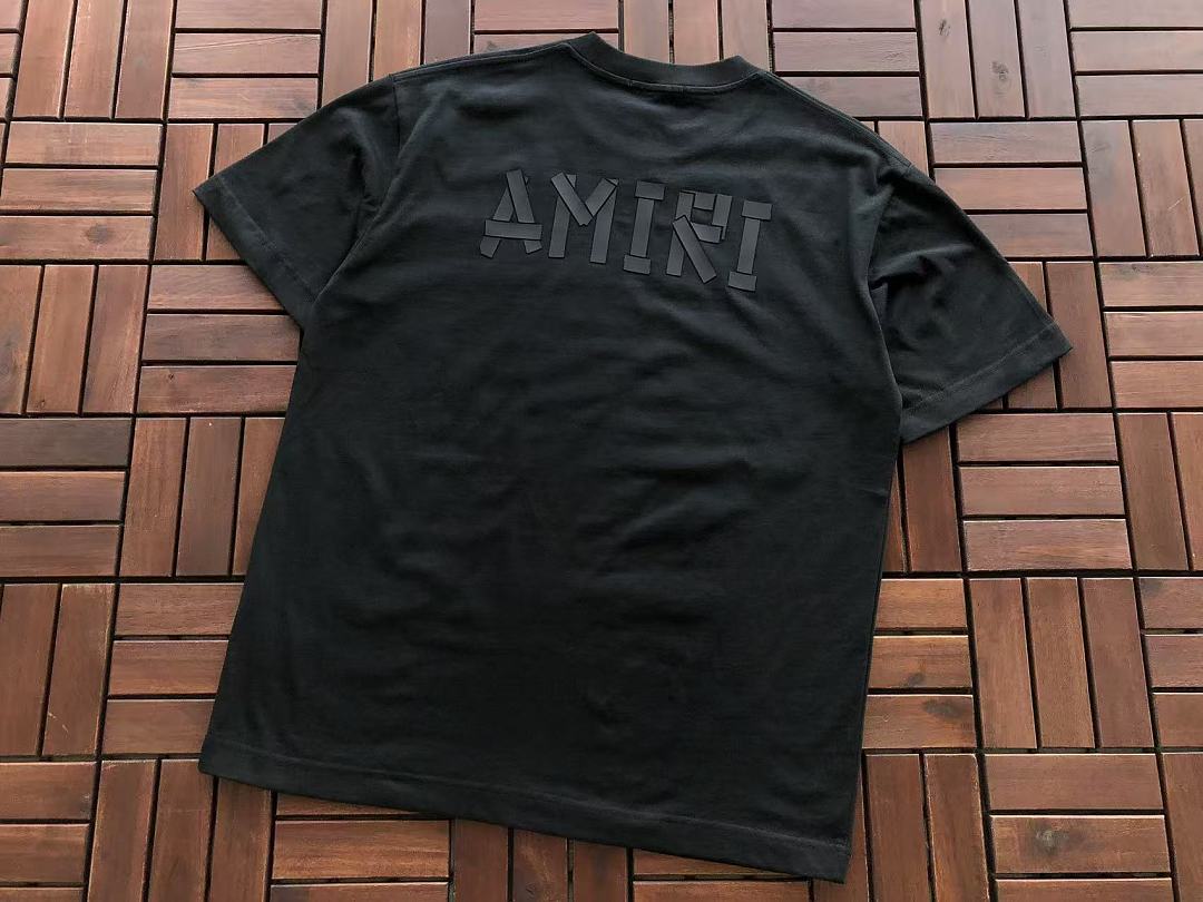 T-shirts Ami