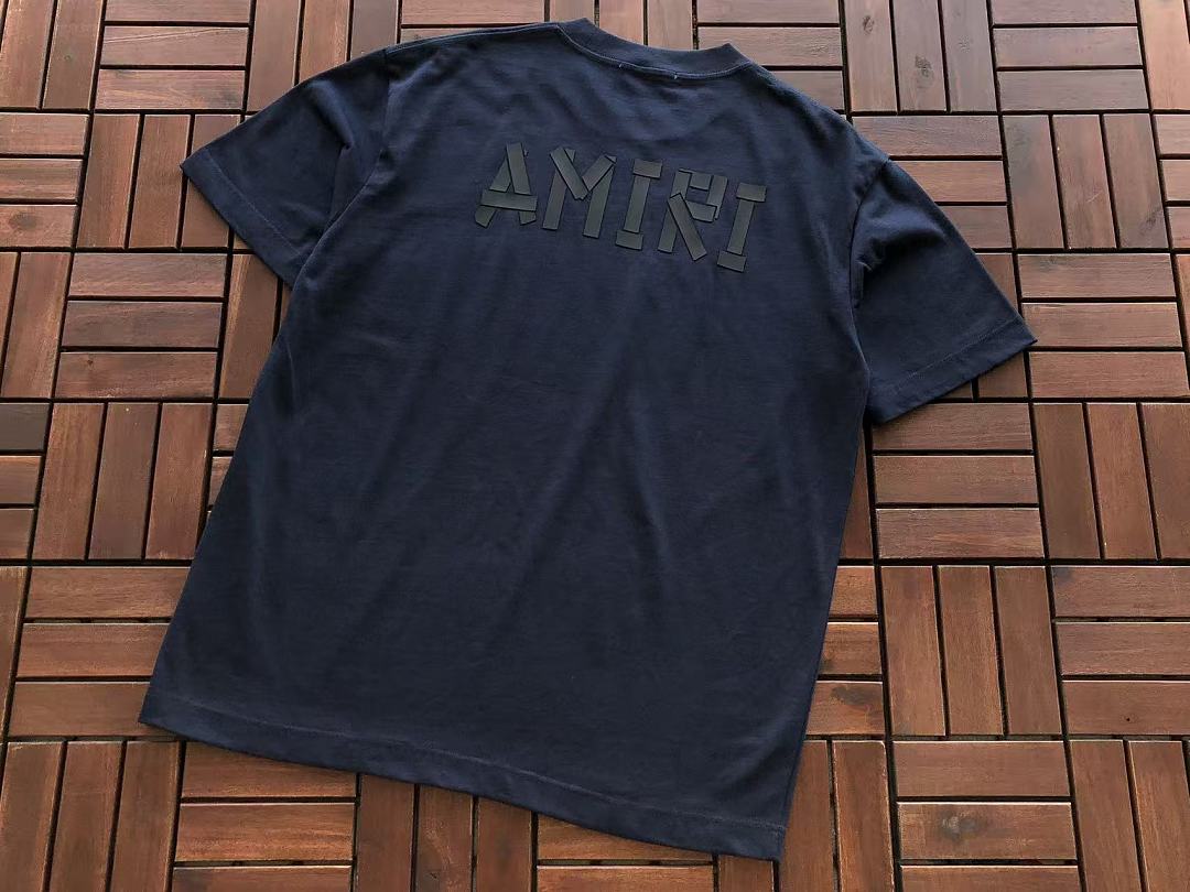 T-shirts Ami
